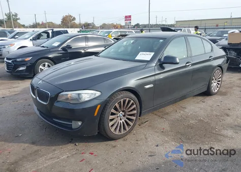 2011 BMW 528I из США, поврежденный, VIN WBAFR1C57BDS36649